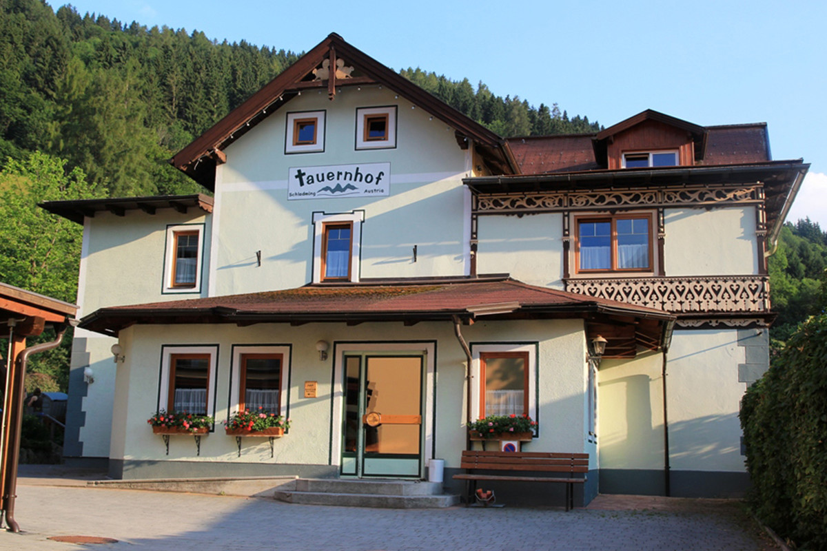 Tauernhof | Klostermühle • Freizeitheim + Bibelschule