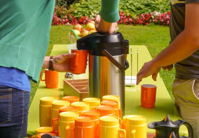 Kaffeepause an der Klostermühle im Freien