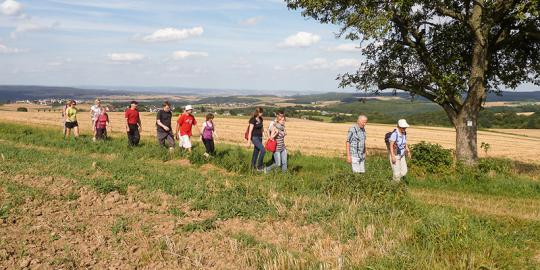 Wandern und Wort Gottes oder Tage der Einkehr